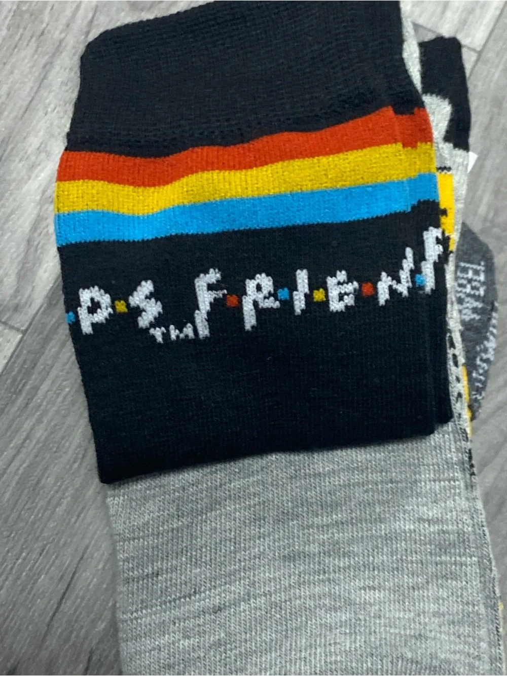 FRIENDS gray crew